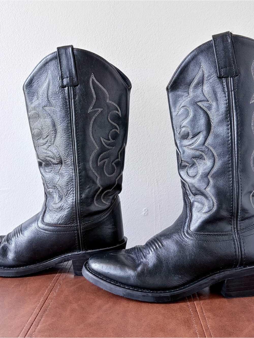 Old West Mens Black Leather Trucker Western Cowboy Boots Size 7 D TBM3010